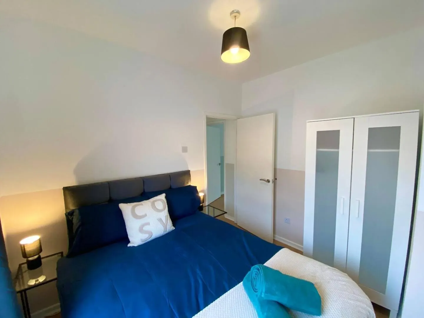 2Br City Side House Belfast