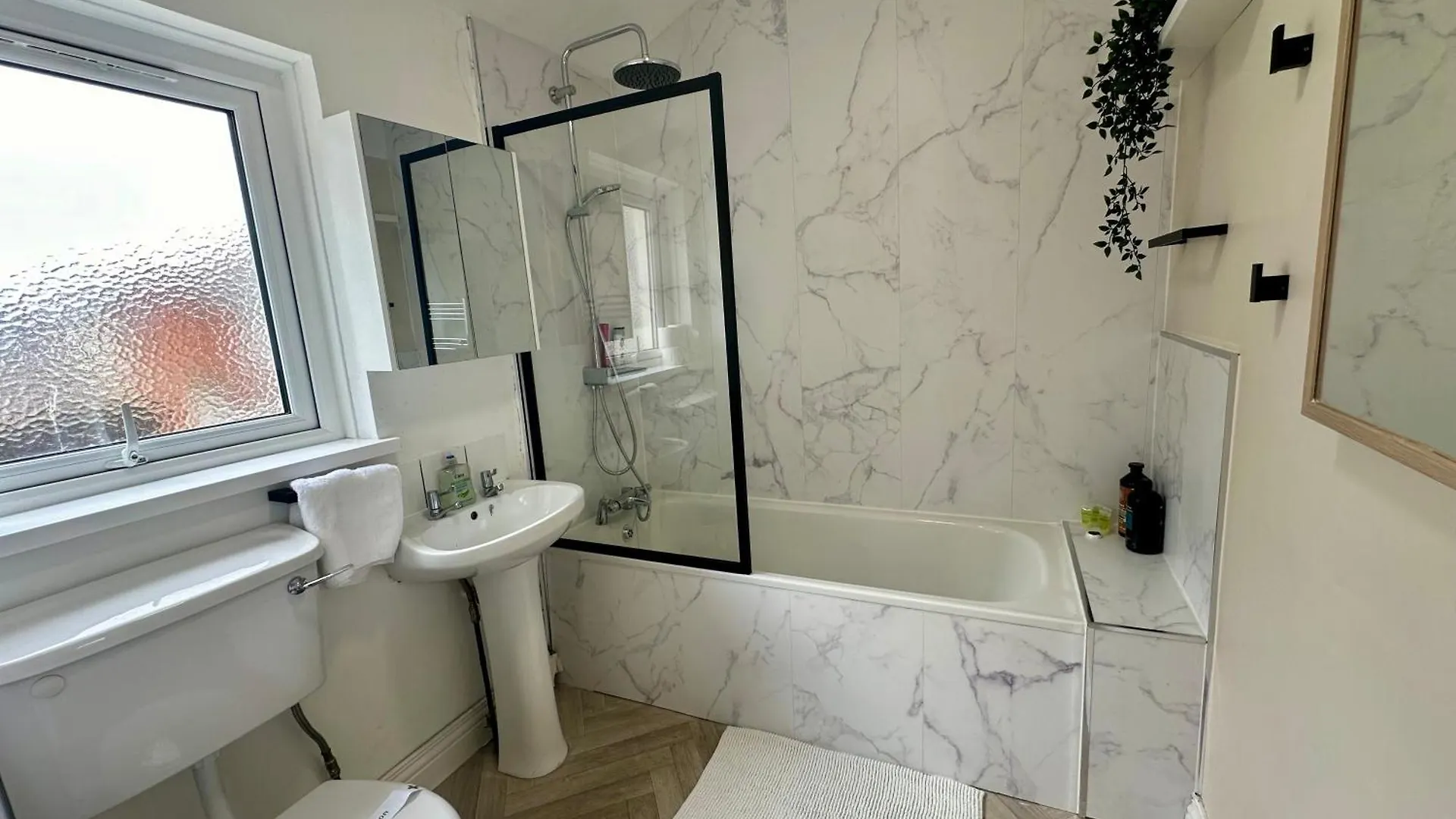 2Br City Side House Belfast United Kingdom