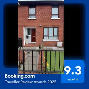293 Home- Free On Site Parking Holiday home